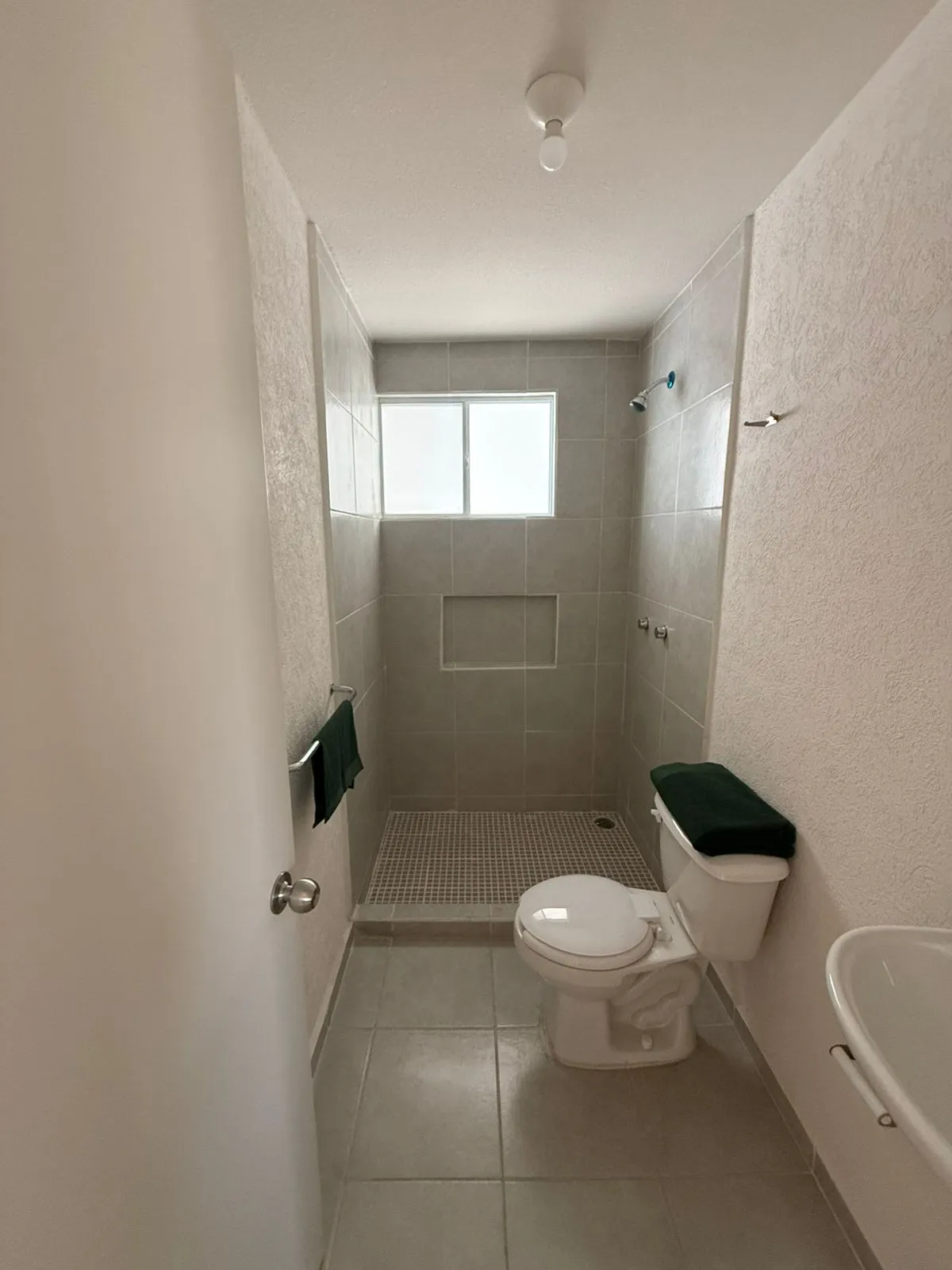 Interior del modelo de 3 recámaras de Turquesas
